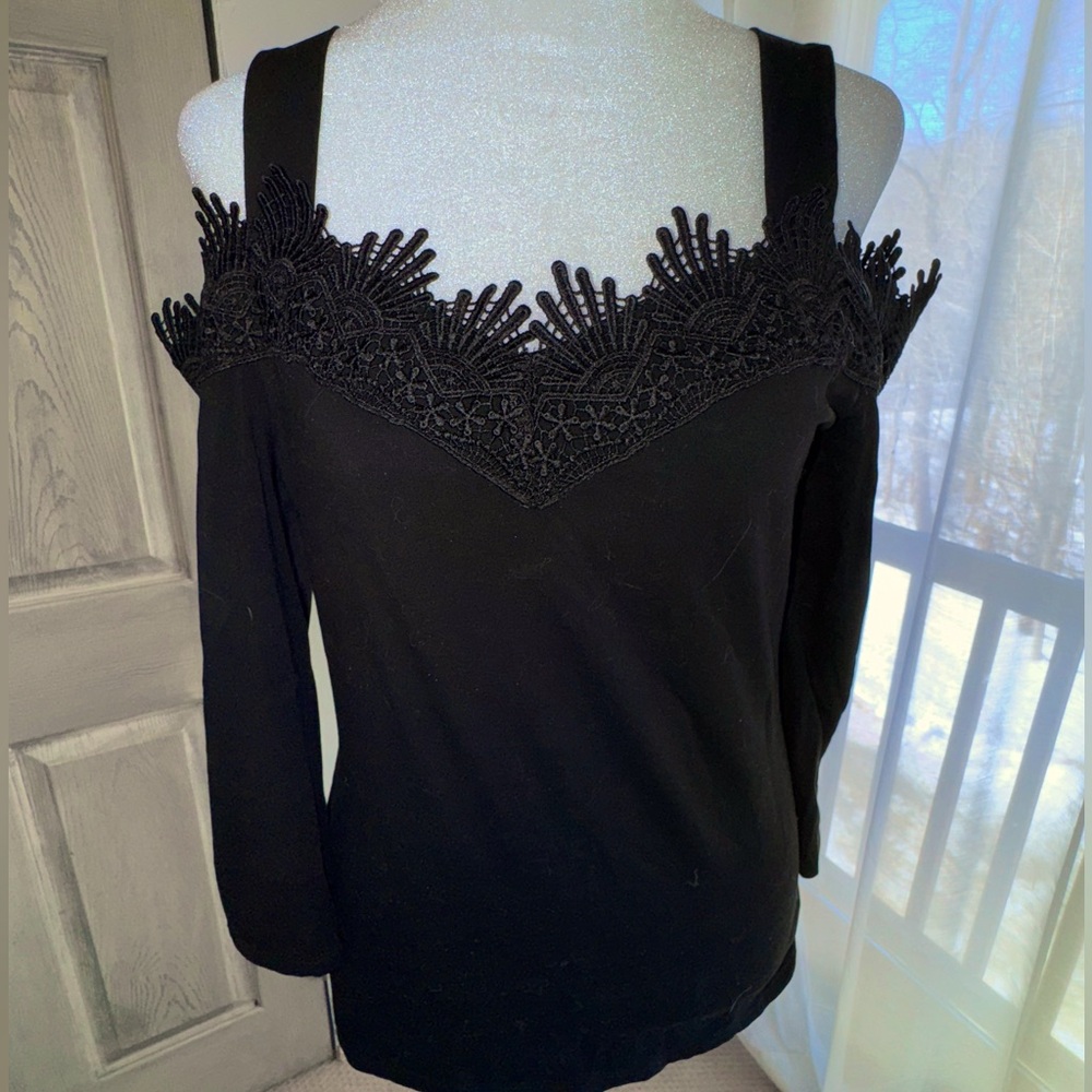 Boston Proper Black Long-Sleeve Off-the-Shoulder Shirt - Size Small